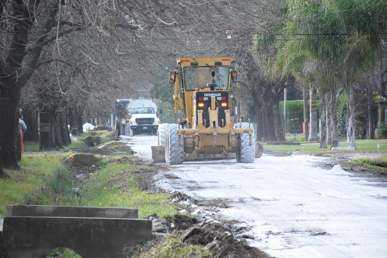 Pavimentación y adoquinado para nuevas calles en Funes